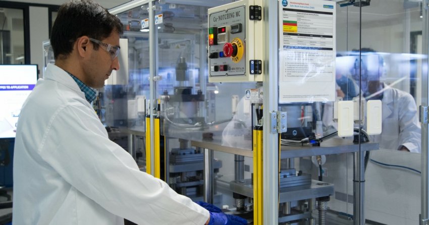 Deakin and new battery technologies